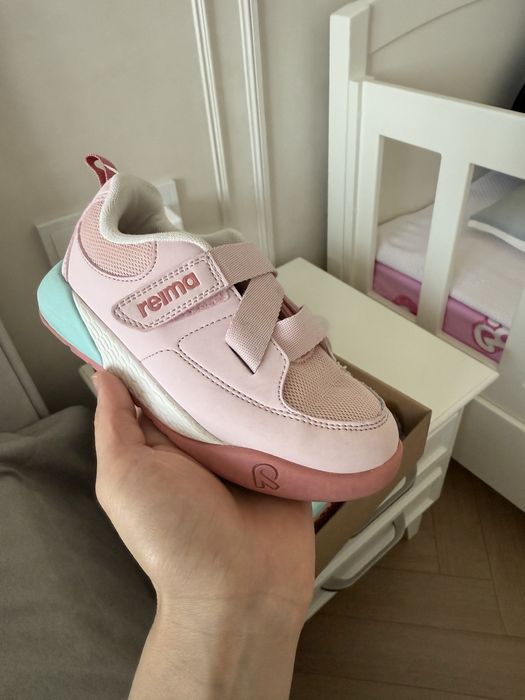 Reima Kiirus в розовом цвете