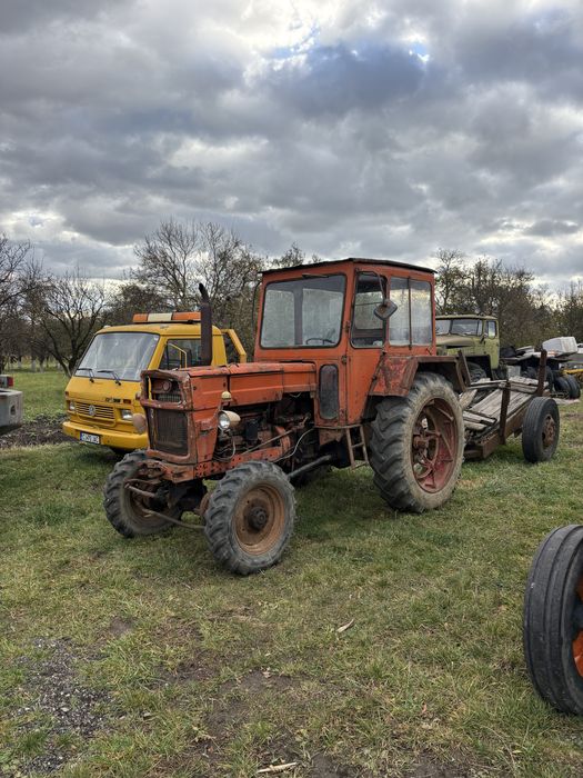 Tractor u 651 cu monobloc