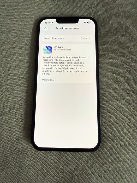 Iphone 17 e. Nou. Cutie. 0 cicluri.