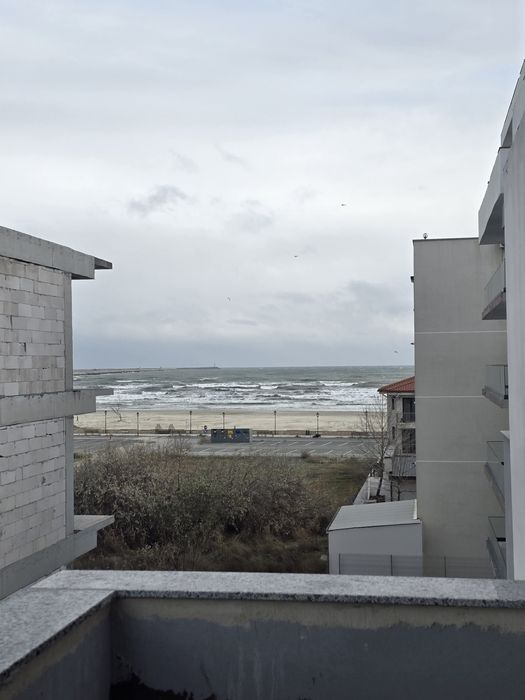 Garsoniera la 90 m de plajă Mamaia Nord - TVA inclus in preț.