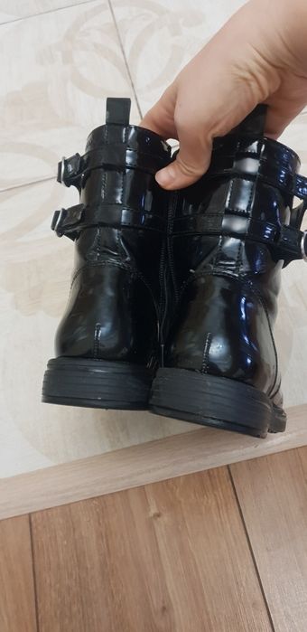 Ботинки детские 35 размер Geox