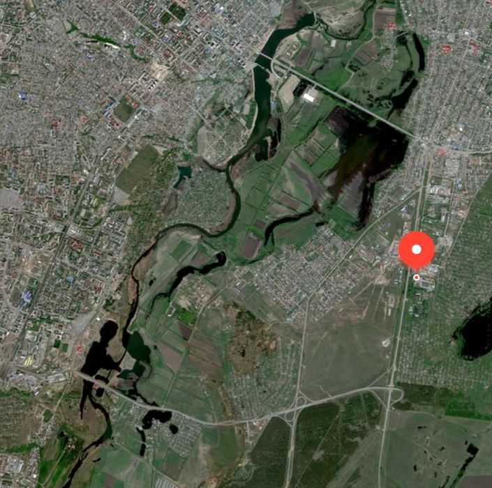 Продам участок со стоениями