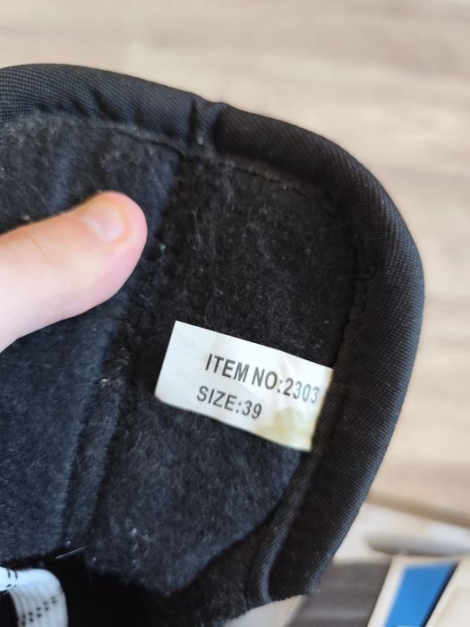 Продам коньки для мальчика