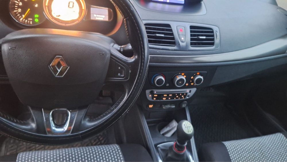 Vand Renalut Megane 2014