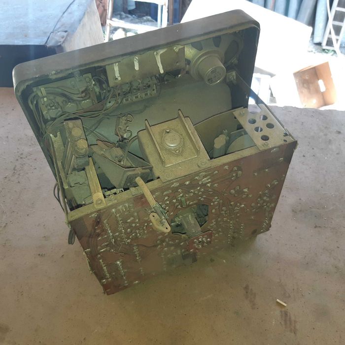 Стари телевизори