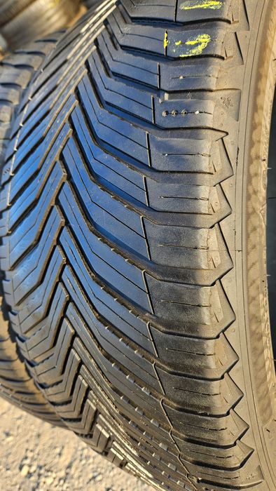245/40 R19 • All Season • Michelin Cross Climate 2 98Y | 2 buc | Pret/buc