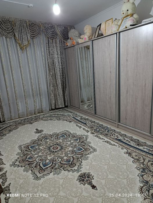 Срочна 16 етажка да 1 етажида 3 х квартира сотилади