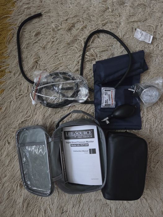 Новый ручной японский тонометр