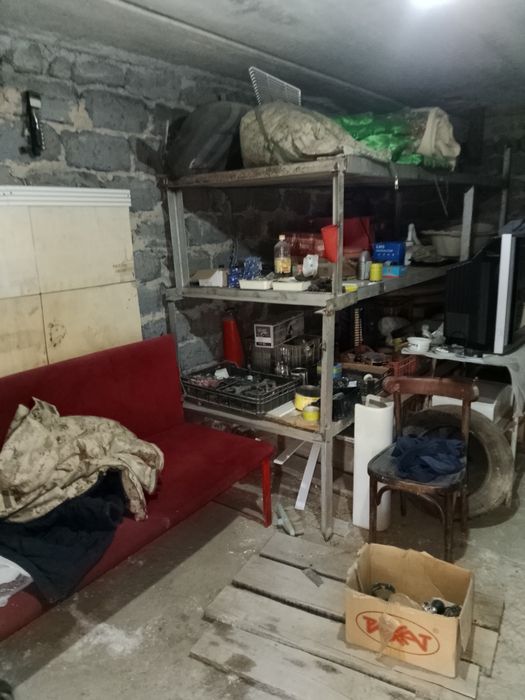 Продам Гараж в хорошем состоянии