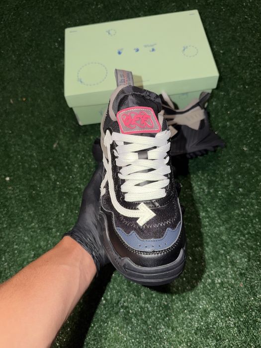 Off White Odsy 1000
