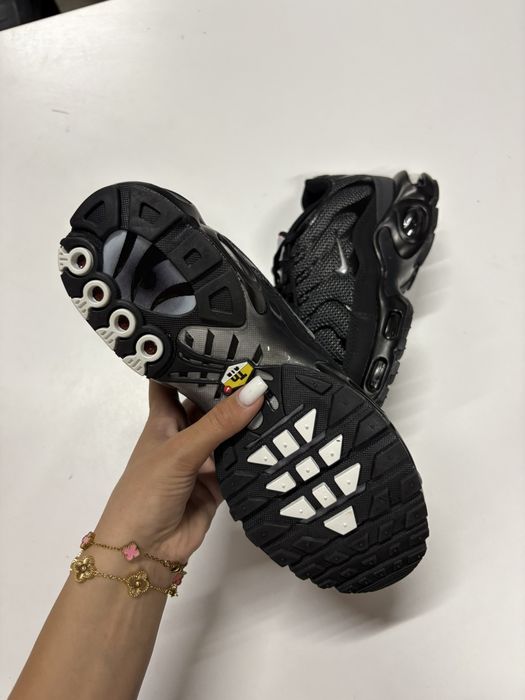 Nike Air Max Chrome
