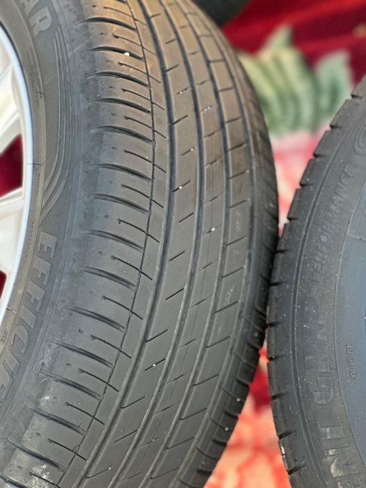 диски с шинами 215/55/17