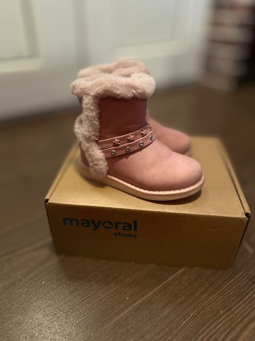 Детски обувки за момиче