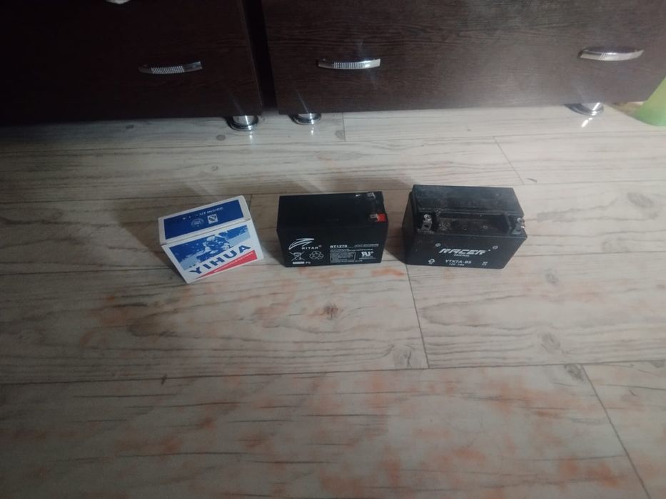 3 аккумулятора в одни руки