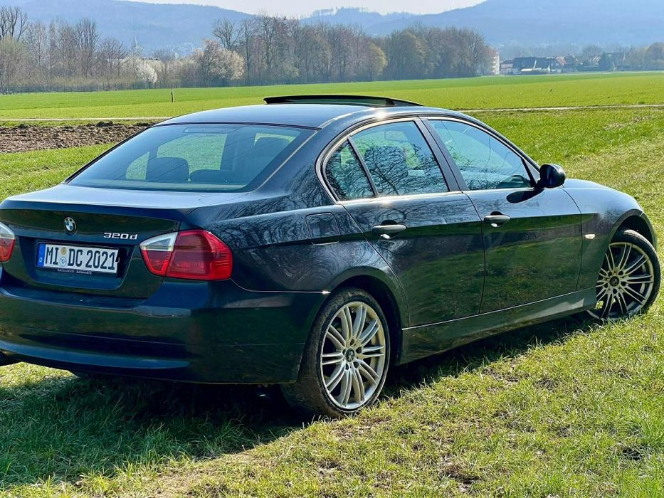 Bmw E90 320D M47