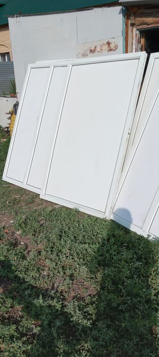 Продам пластиковые перегородки