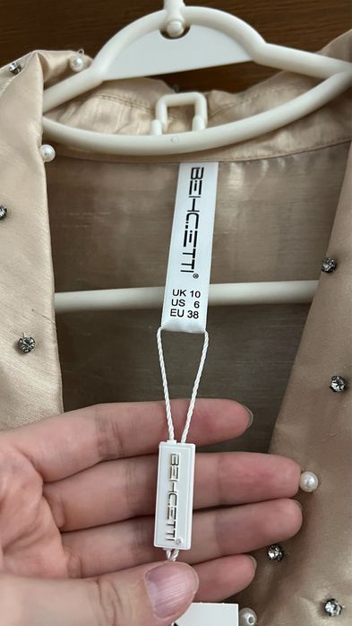 Вечернее платье