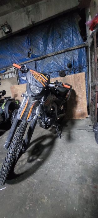 Продам эндуро 250сс