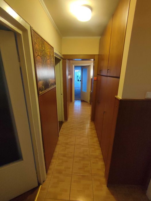 Dau in chirie apartament 4 camere ultracentral