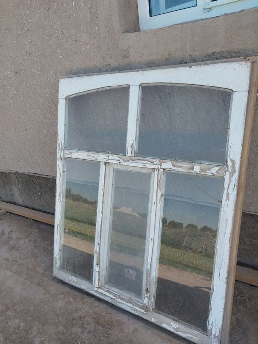 Сатилатин айналар бар.