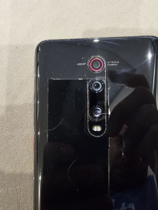 Телефон Xiaomi mi 9T