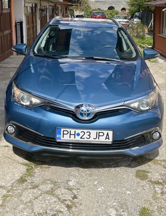Toyota Auris Touring Hybrid 1.8 , 2017