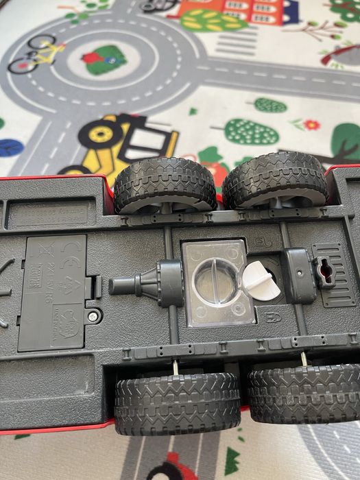 Камион пожарна,светеща кола