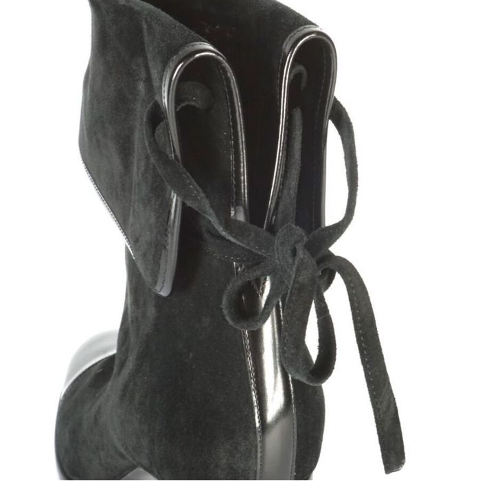 Giorgio Armani елегантни дамски ботуши номер 40 1/2