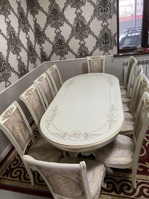 Стол, стуля Дагестанский