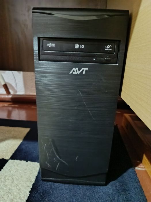 Продаю компьютер LG Flatron
