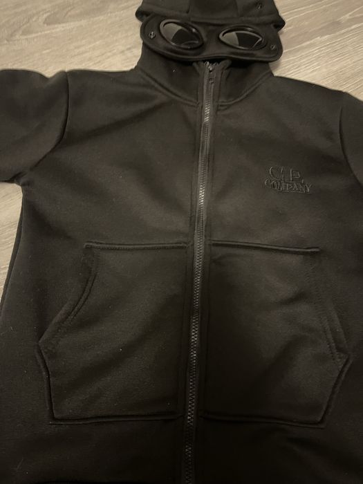 casuals кофта cp company