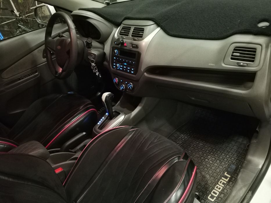 Chevrolet Cobalt 2019 — 8