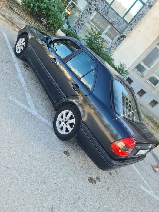Mercedes Benz C 180