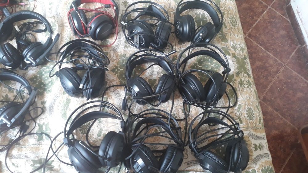 Геймърски  слушалки 28бр неработещи
