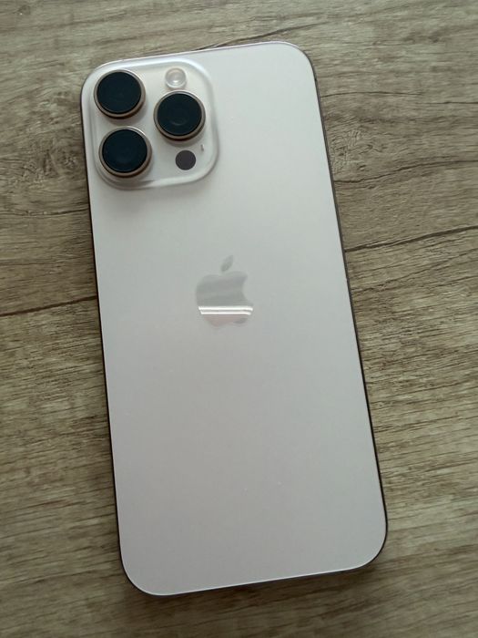 Смартфон Apple iPhone 16 Pro Max, 256 GB, 5G, Desert Titanium