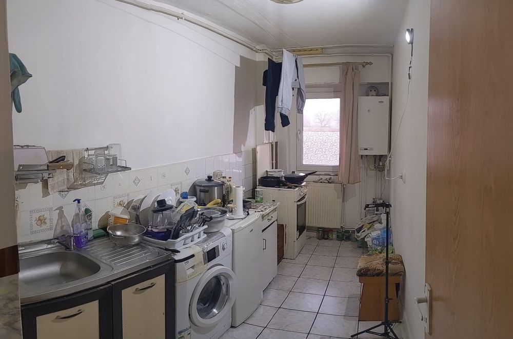 Vând apartament 1 camere parter