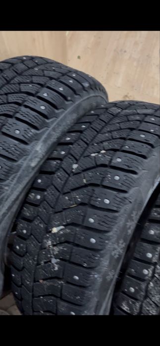 Продам зимние шины