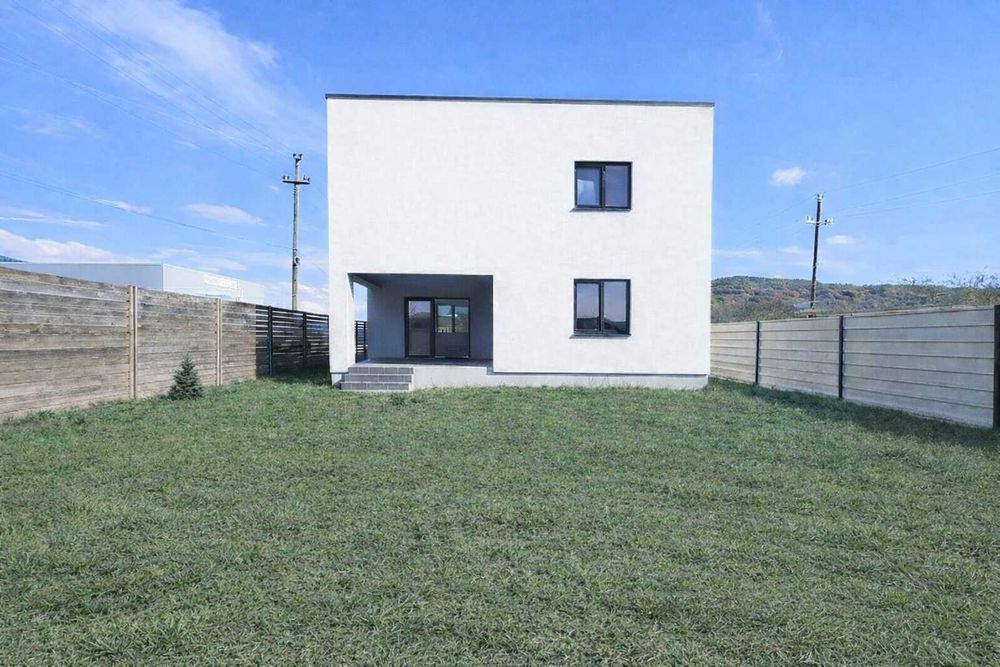 Casă Nouă,  Proprietar , Zona Linistita