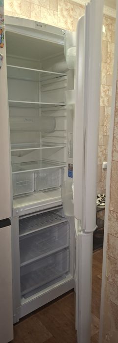 Срочно продам холодильник