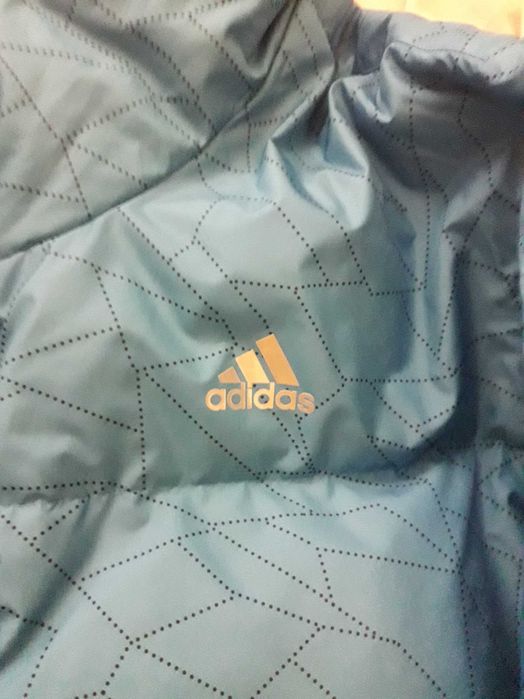 Geaca din puf Adidas