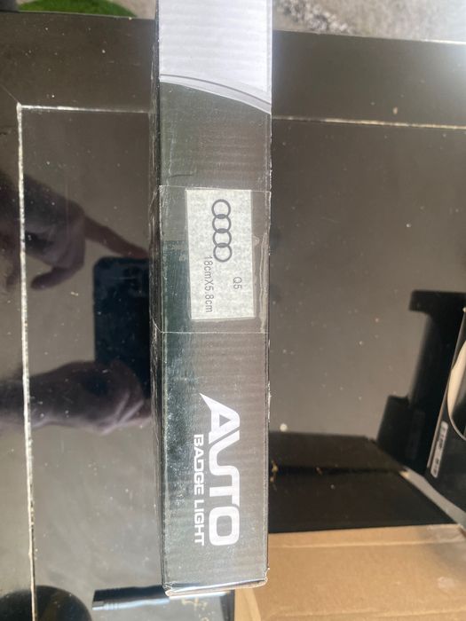 Лед емблема Ауди