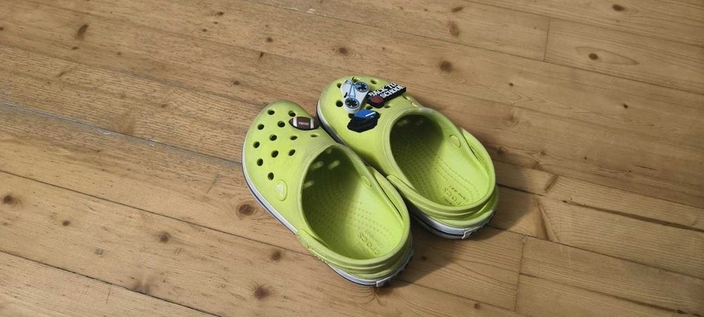 детская обувь crocs