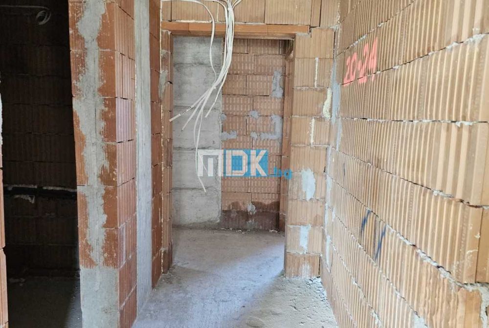 3-стаен с опция 4-стаен Без комисионна АКТ 14