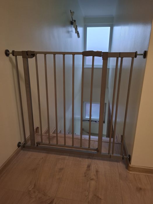 Usa de siguranta scarii  pt copii