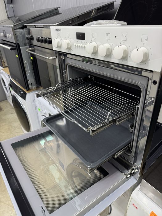 Miele Фурна за вграждане с керамични котлони Germany Гаранция