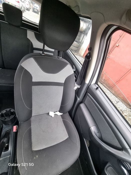 Interior complet Dacia Duster Facelift 2013 - 2018 SUV 4 Usi (1384)