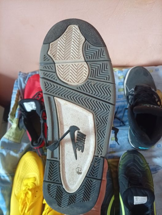 Мъжки маратонки 44