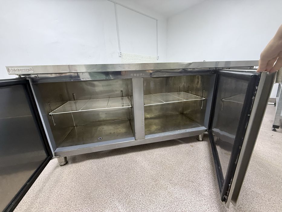 Барный стол холодильник