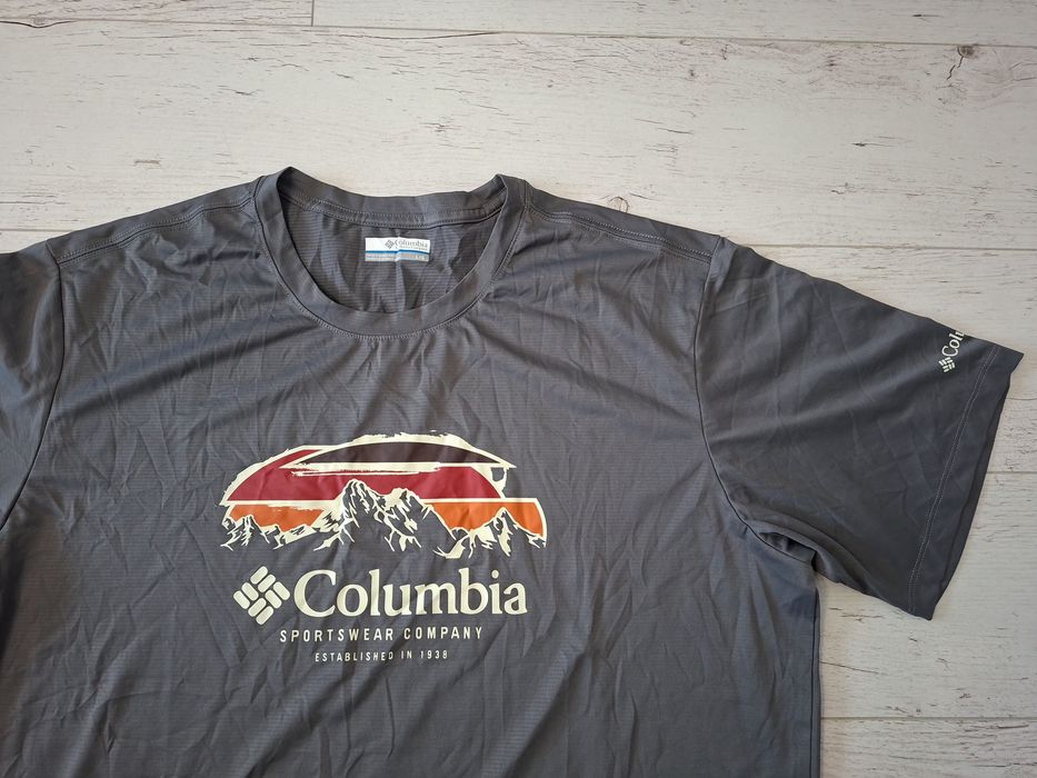 Columbia-Ориг.тениска Нова!