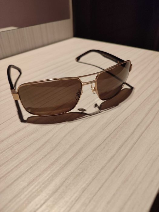 Чисто нови очила carera